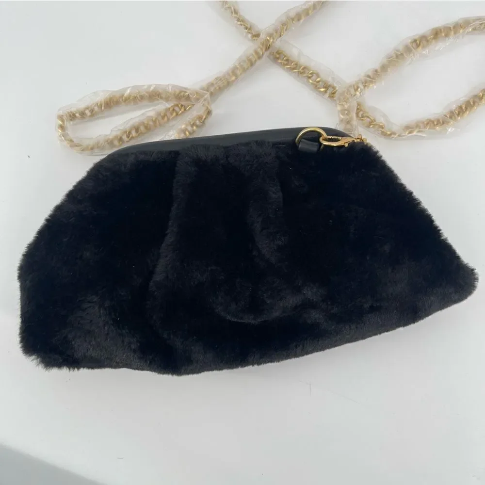 Jill & Ally Women’s Black Faux Fur Convertible Clutch Crossbody Bag One Size
